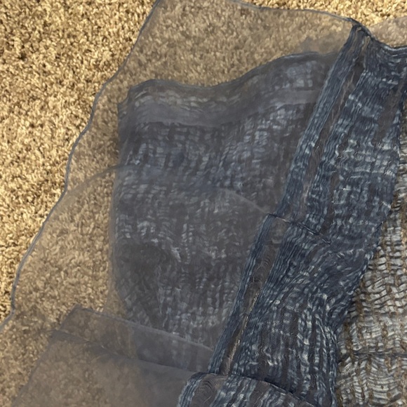 NWT SAACHI Sheer Blue Scarf - Picture 5 of 7